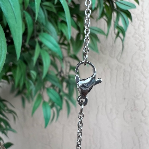 SWAROVSKI Sapphire Crystal Sterling Silver Curved Bar 18” Necklace - Picture 9 of 12